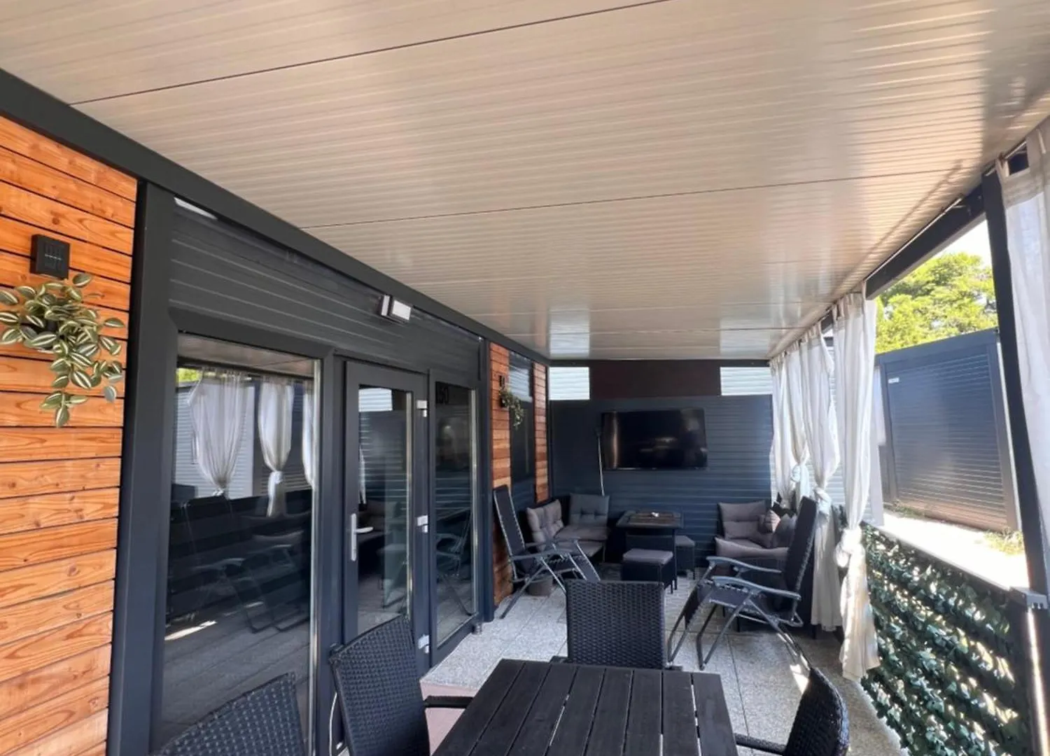 Apartment Charly Mobile-Home Privlaka